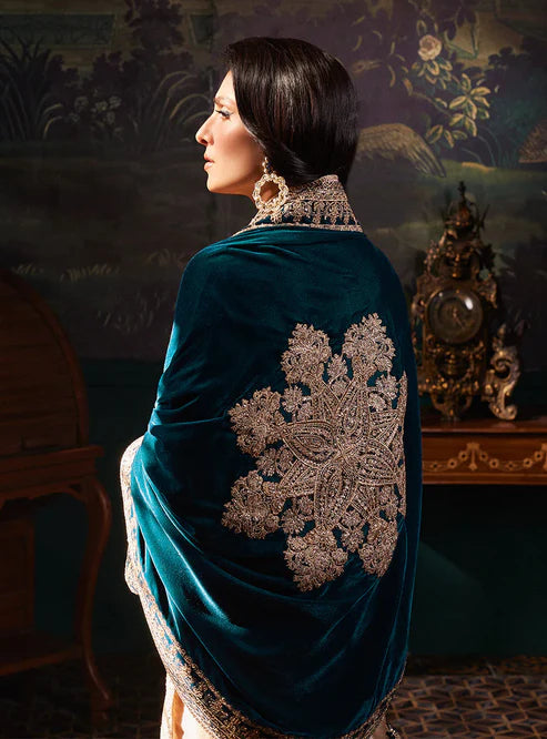 Zainab Chotani Luxury Velvet 3-Piece Suit