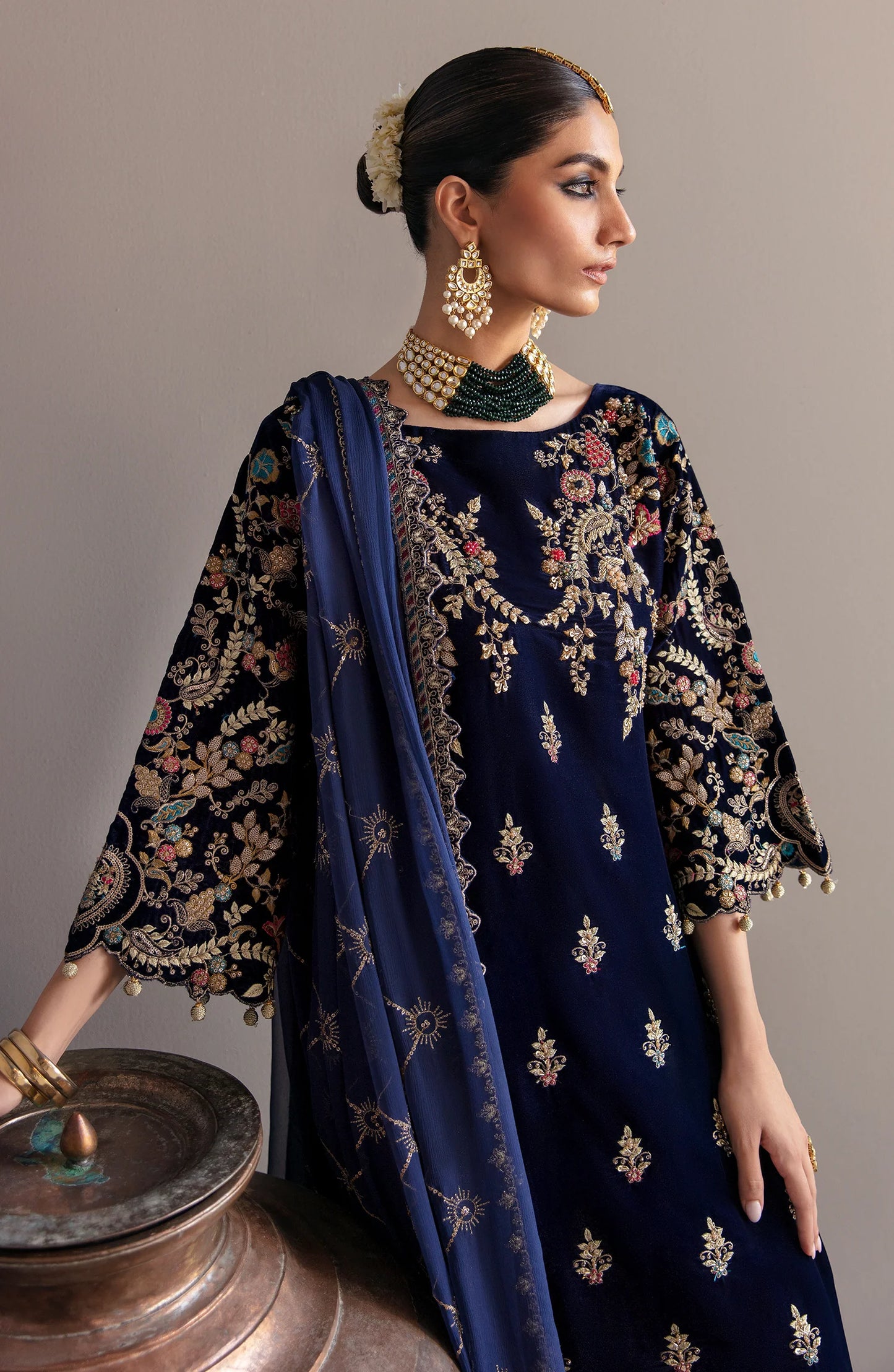 Emaan Adeel Luxury Velvet 3-Piece Suit