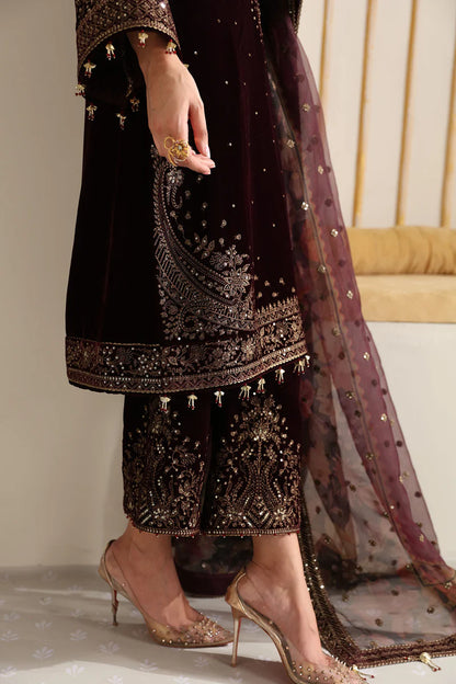 Jazmine Luxury Embroidered 3-Piece Suit