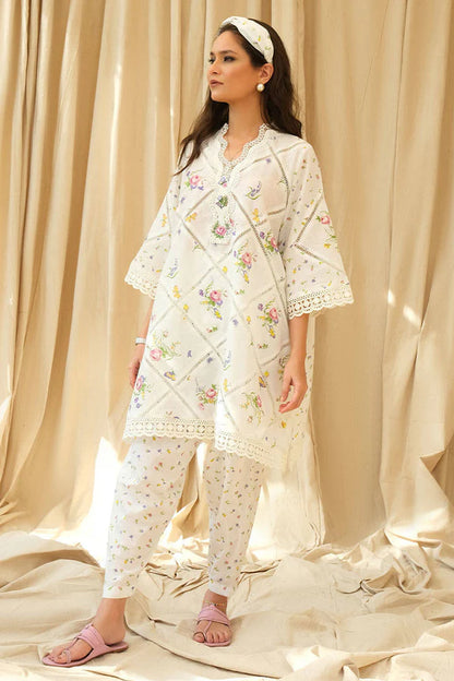 Farida Hassan Luxury Digital Lawn 3-Piece Suit