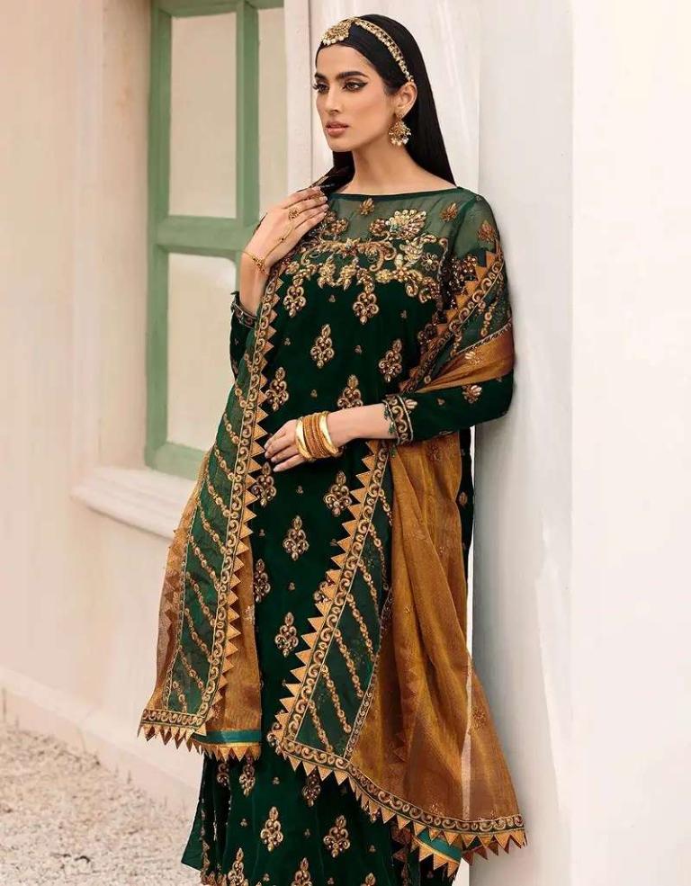 EMAAN ADEEL LUXURY VELVET 3-PIECE SUIT