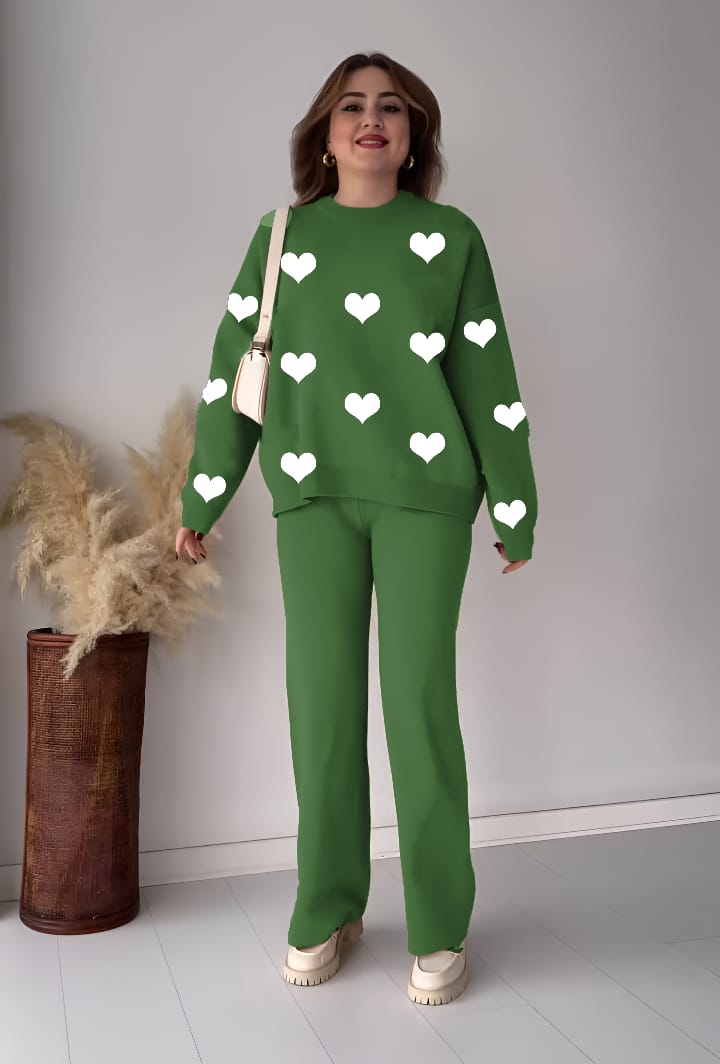 Winter 2PC Heart Printed Sweatshirt & Trouser Set