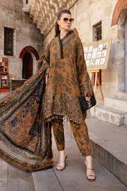 Maria B Luxury Lawn 3-Piece Suit